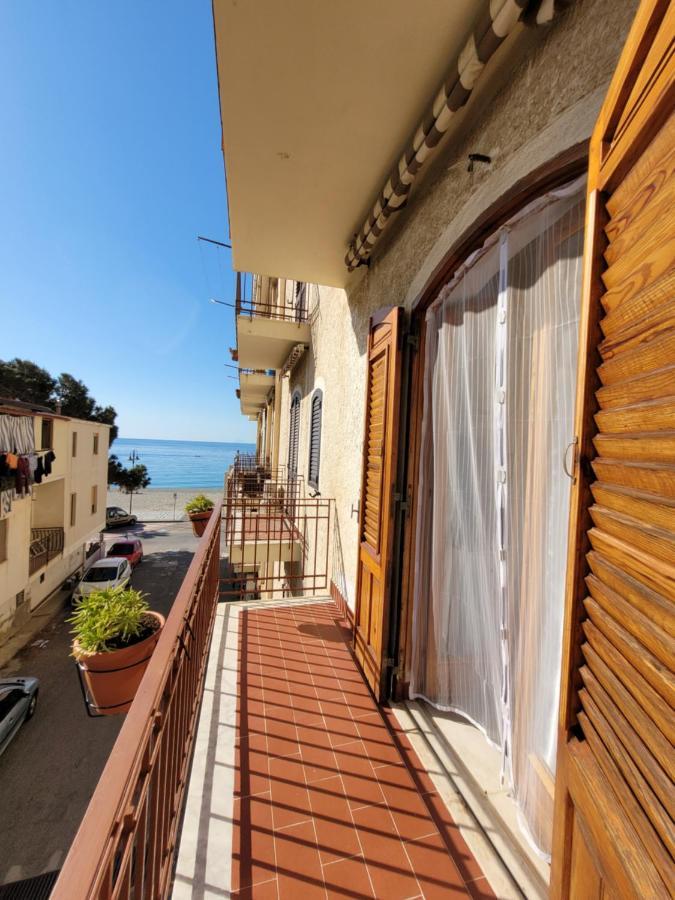 Casa "Paolo E Francesca" Monolocali Villa Scilla Eksteriør bilde