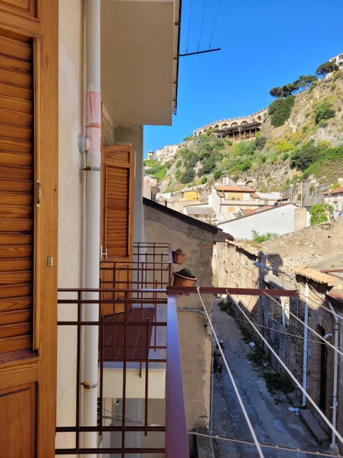 Casa "Paolo E Francesca" Monolocali Villa Scilla Eksteriør bilde